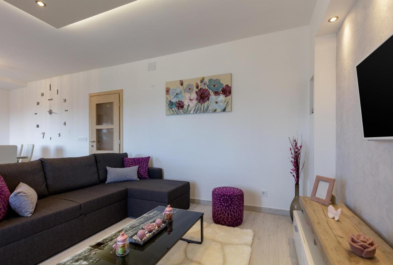 شقة Sunny Garden Adria سبليت المظهر الخارجي الصورة